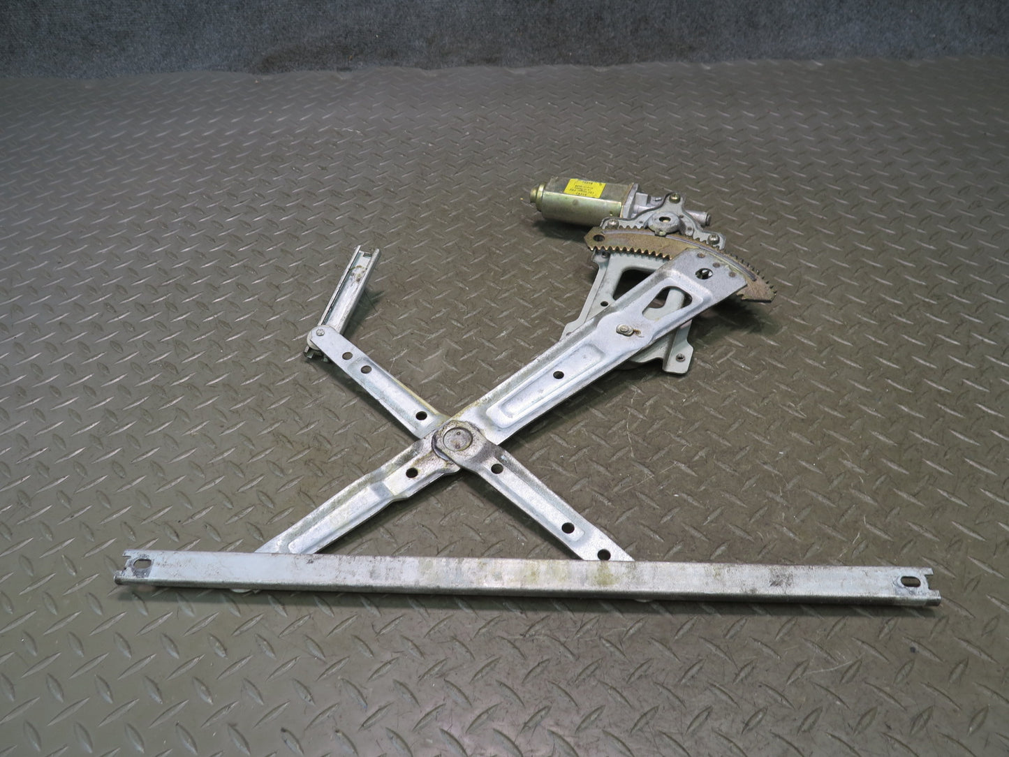 84-89 Nissan Z31 300ZX 2+0 Left Driver Door Window Regulator w Motor OEM