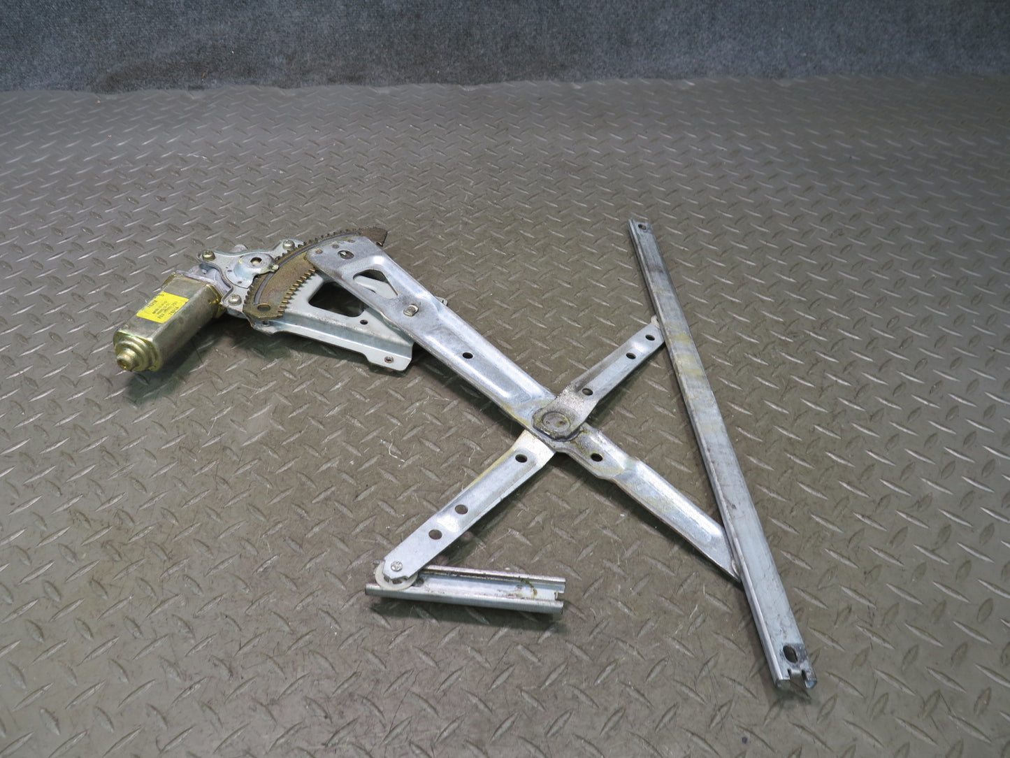 84-89 Nissan Z31 300ZX 2+0 Left Driver Door Window Regulator w Motor OEM