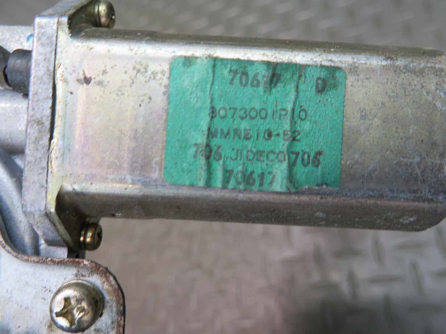 84-89 Nissan Z31 300ZX 2+0 Right Passenger Door Window Regulator w Motor OEM