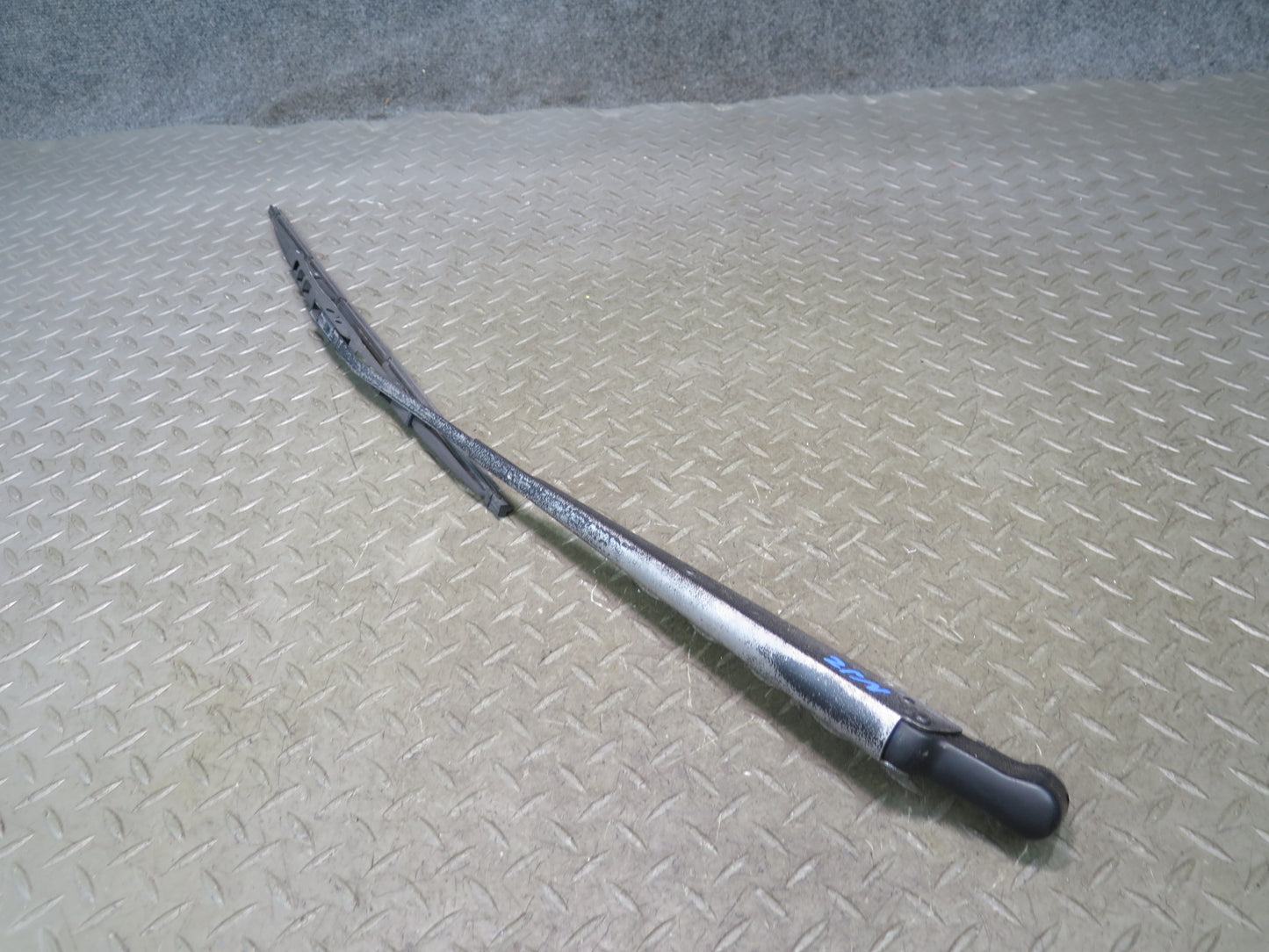 84-89 Nissan Z31 300ZX 2+0 Rear Hatch Wiper Arm OEM