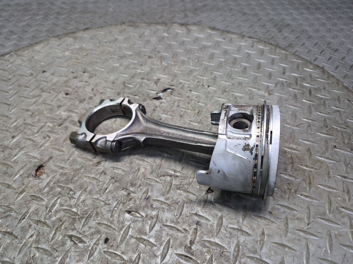84-86 Nissan Z31 300ZX VG30E NA Set of 6 Engine Piston w Connecting Rod OEM