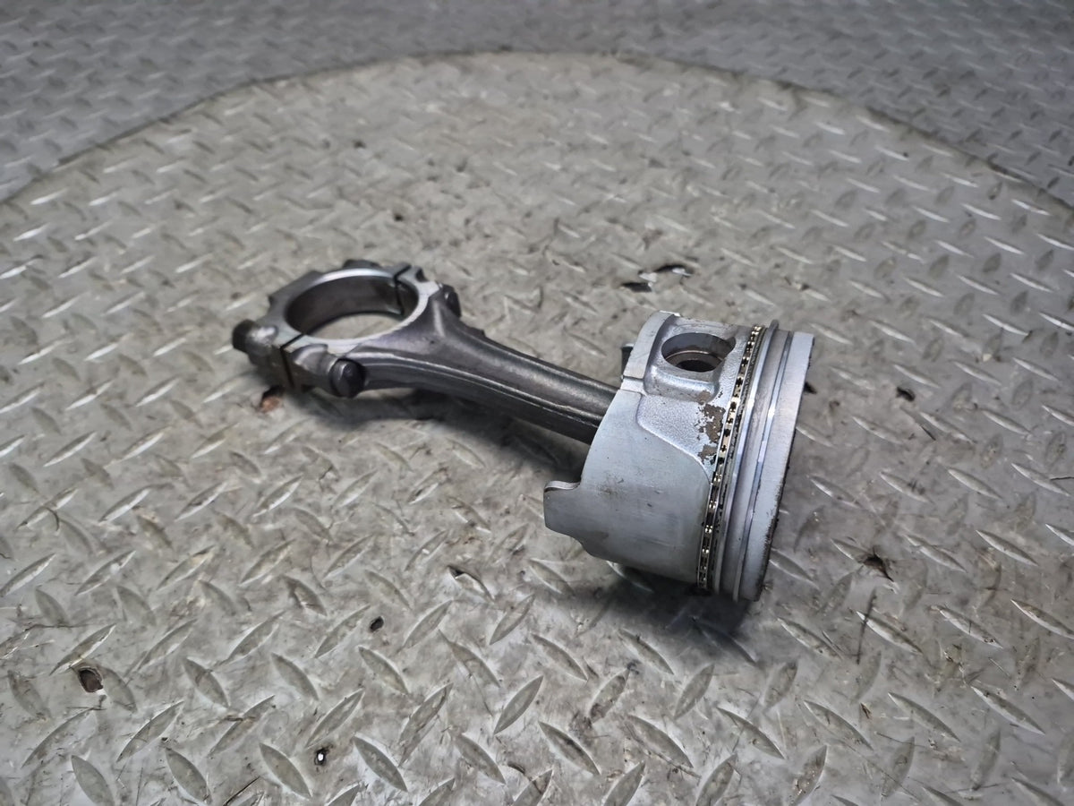 84-86 Nissan Z31 300ZX VG30E NA Set of 6 Engine Piston w Connecting Rod OEM