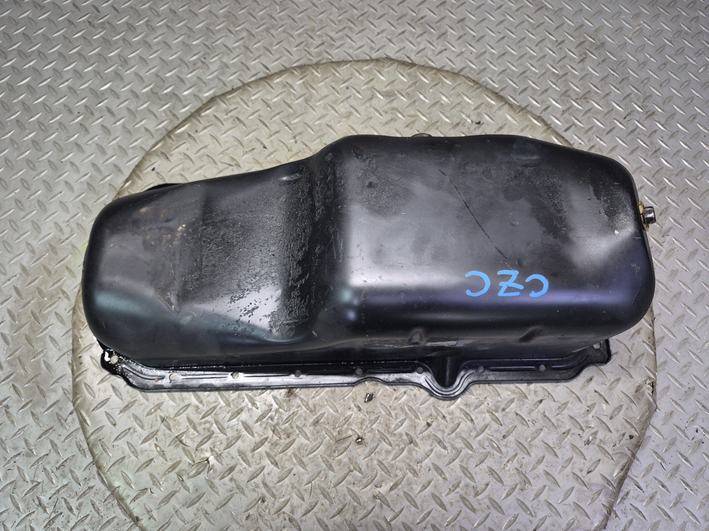 92-93 Chevrolet Corvette C4 V8 5.7L LT1 Engine Lower Oil Pan w Gasket 81K OEM