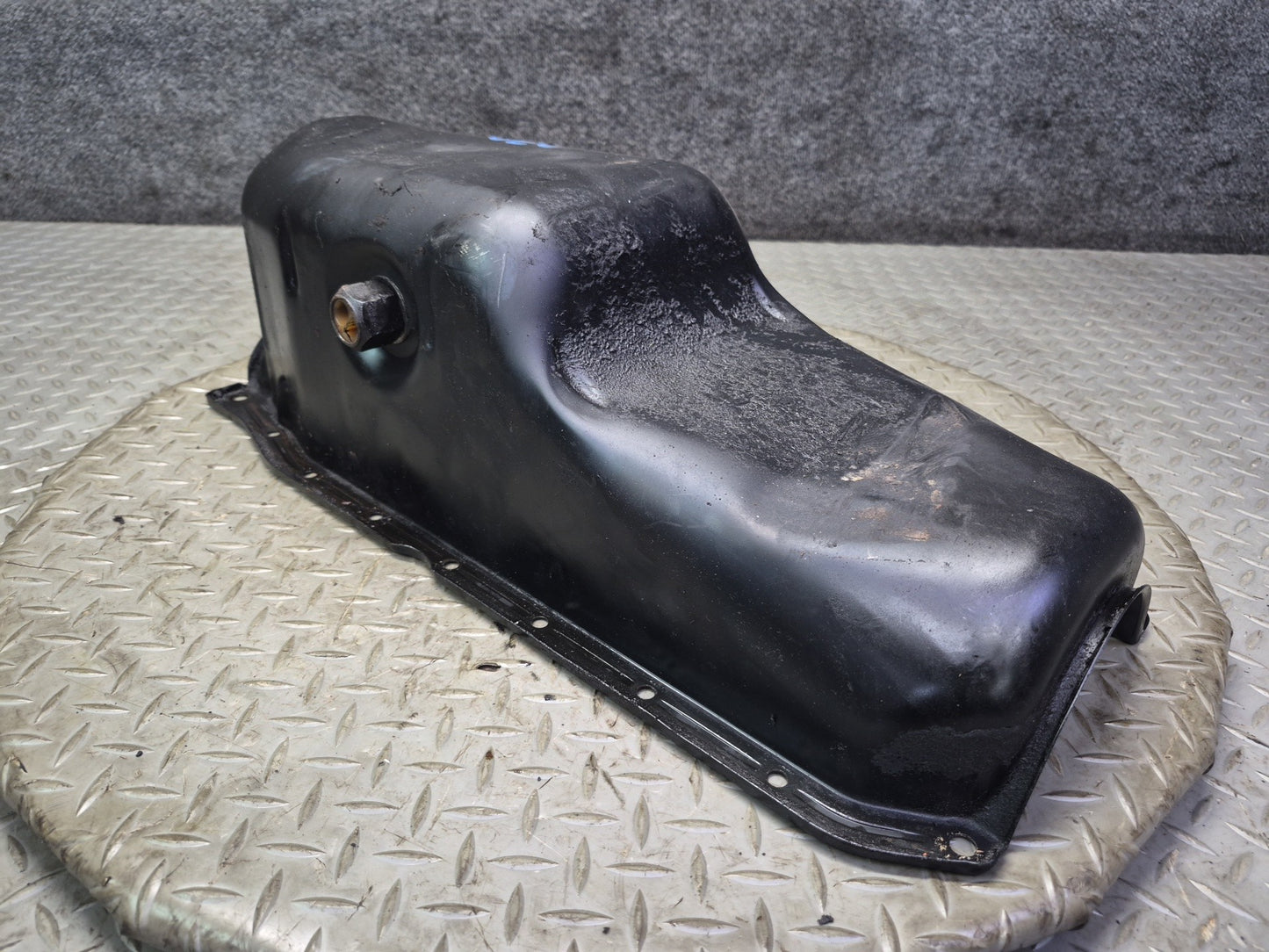 92-93 Chevrolet Corvette C4 V8 5.7L LT1 Engine Lower Oil Pan w Gasket 81K OEM