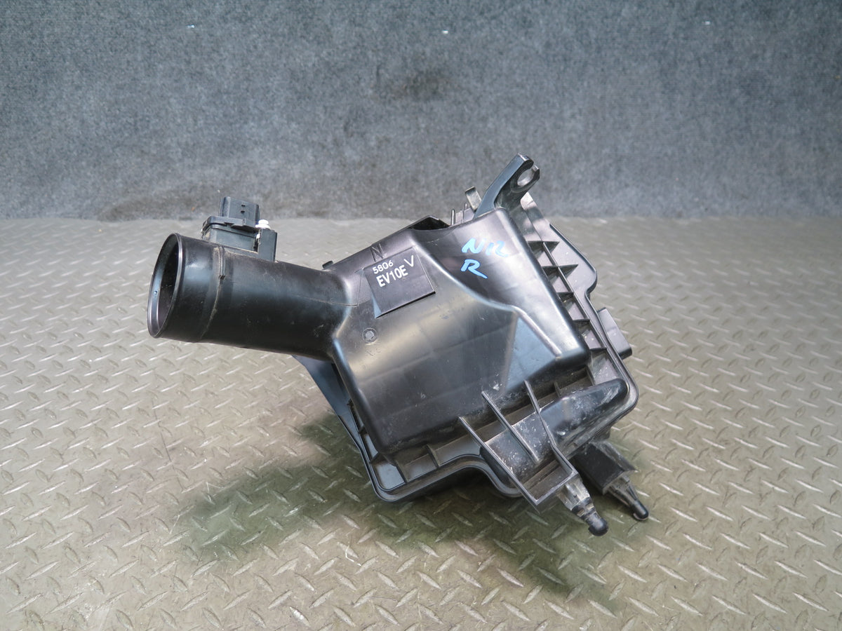 09-20 Nissan Z34 370Z Right Air Intake Cleaner Filter Box w MAF Sensor OEM