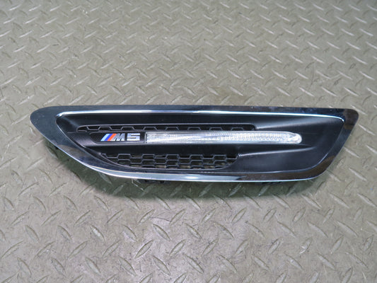 2012-2016 BMW F10 M5 Front Left Fender Turn Signal Light Lamp 7903879