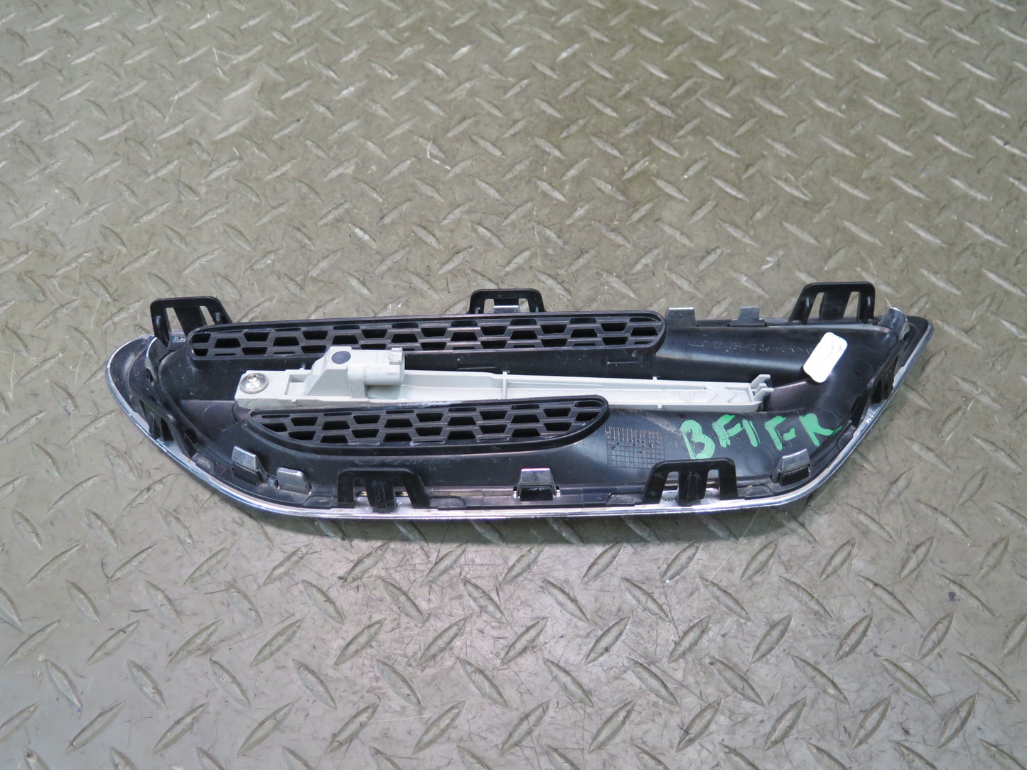 2012-2016 BMW F10 M5 Front Right Fender Turn Signal Light Lamp 7903880