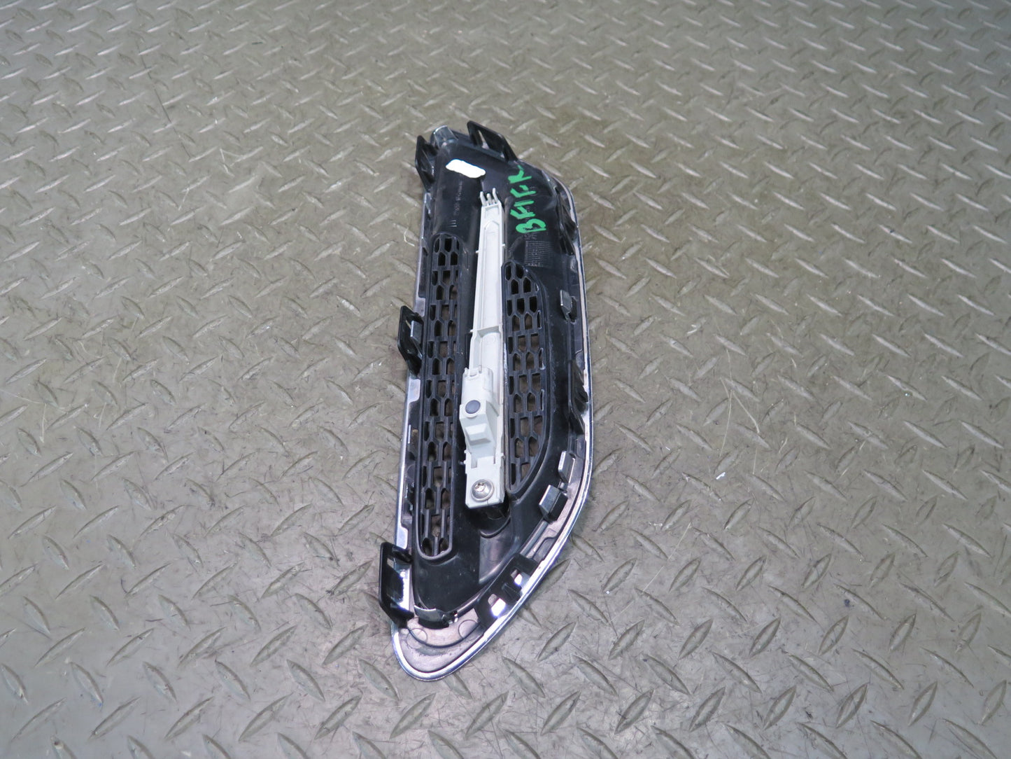 2012-2016 BMW F10 M5 Front Right Fender Turn Signal Light Lamp 7903880