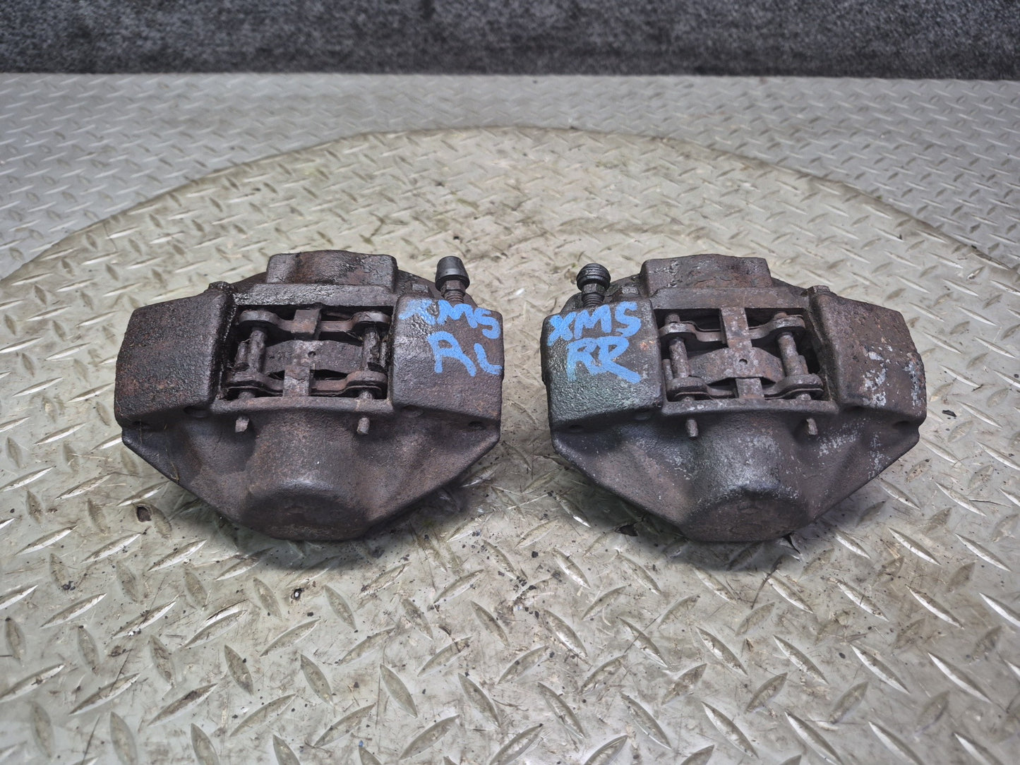 86-91 Mercedes W126 560SEL Set of 2 Rear Left & Right Brake Caliper 107K OEM