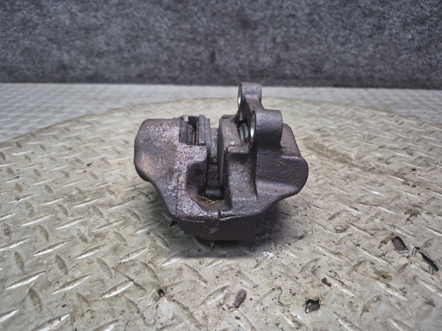 86-91 Mercedes W126 560SEL Set of 2 Rear Left & Right Brake Caliper 107K OEM