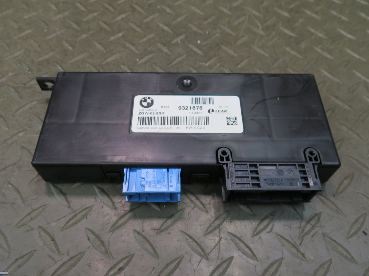 2011-2016 BMW F07 F10 F11 M5 Central Gateway Control Module 9321878