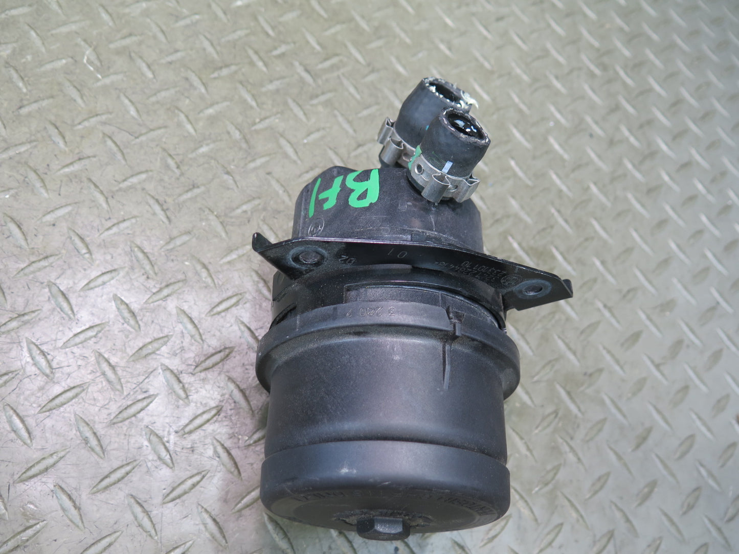 2012-2016 BMW F10 M5 Power Steering Fluid Reservoir Bottle Tank 2284418