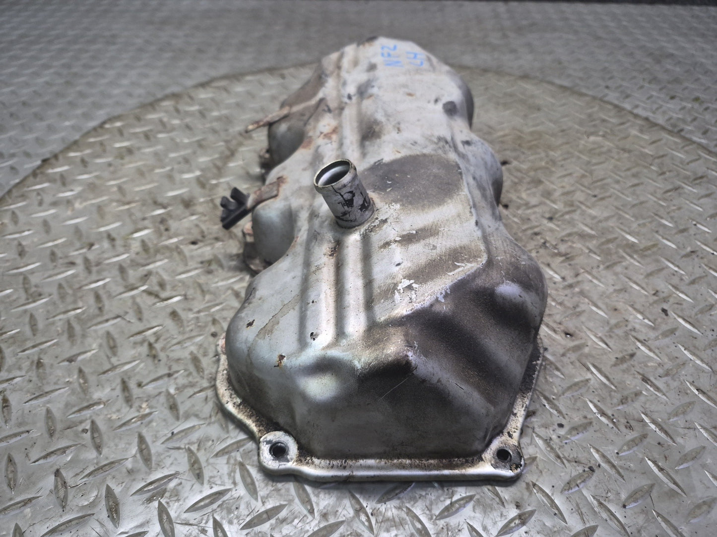 84-86 Nissan Z31 300ZX NA Engine Left Cylinder Head Valve Cover OEM