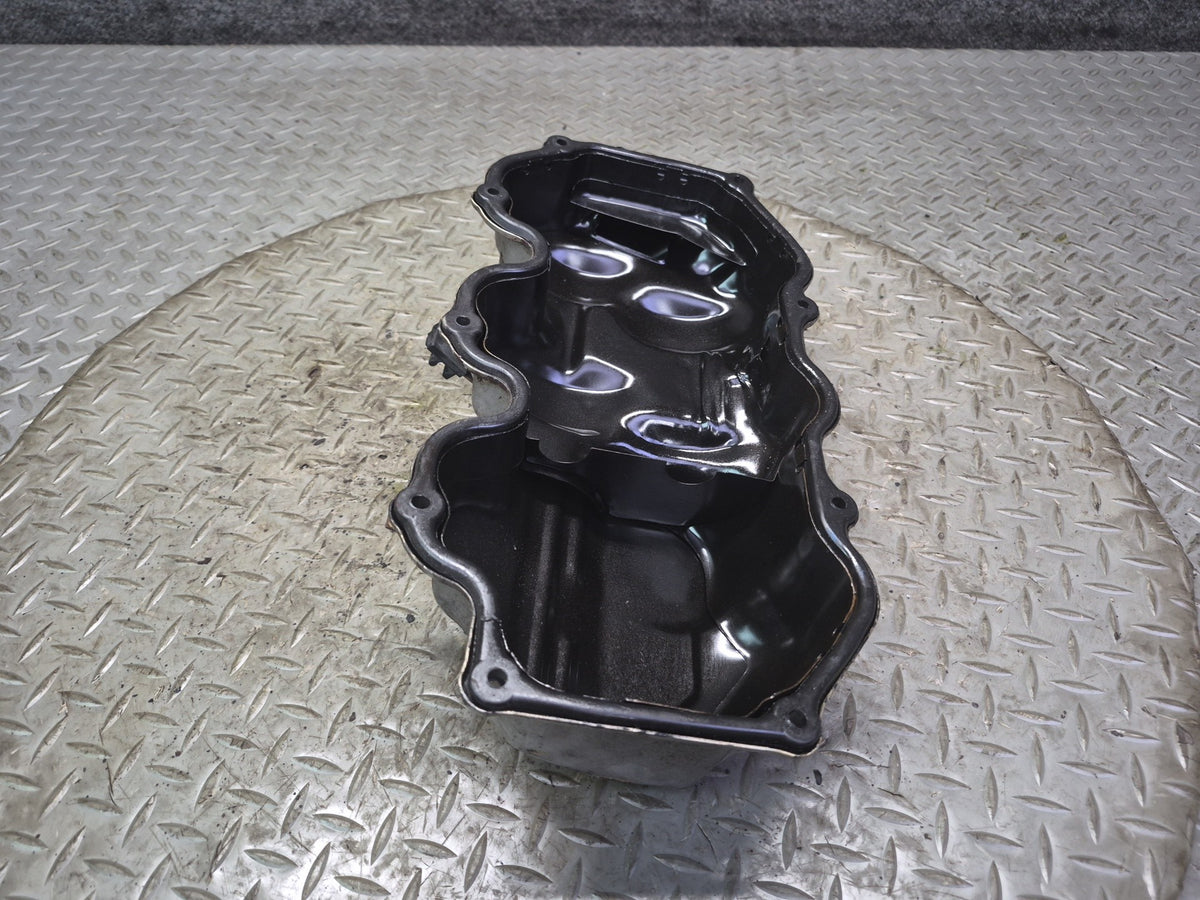 84-86 Nissan Z31 300ZX NA Engine Left Cylinder Head Valve Cover OEM