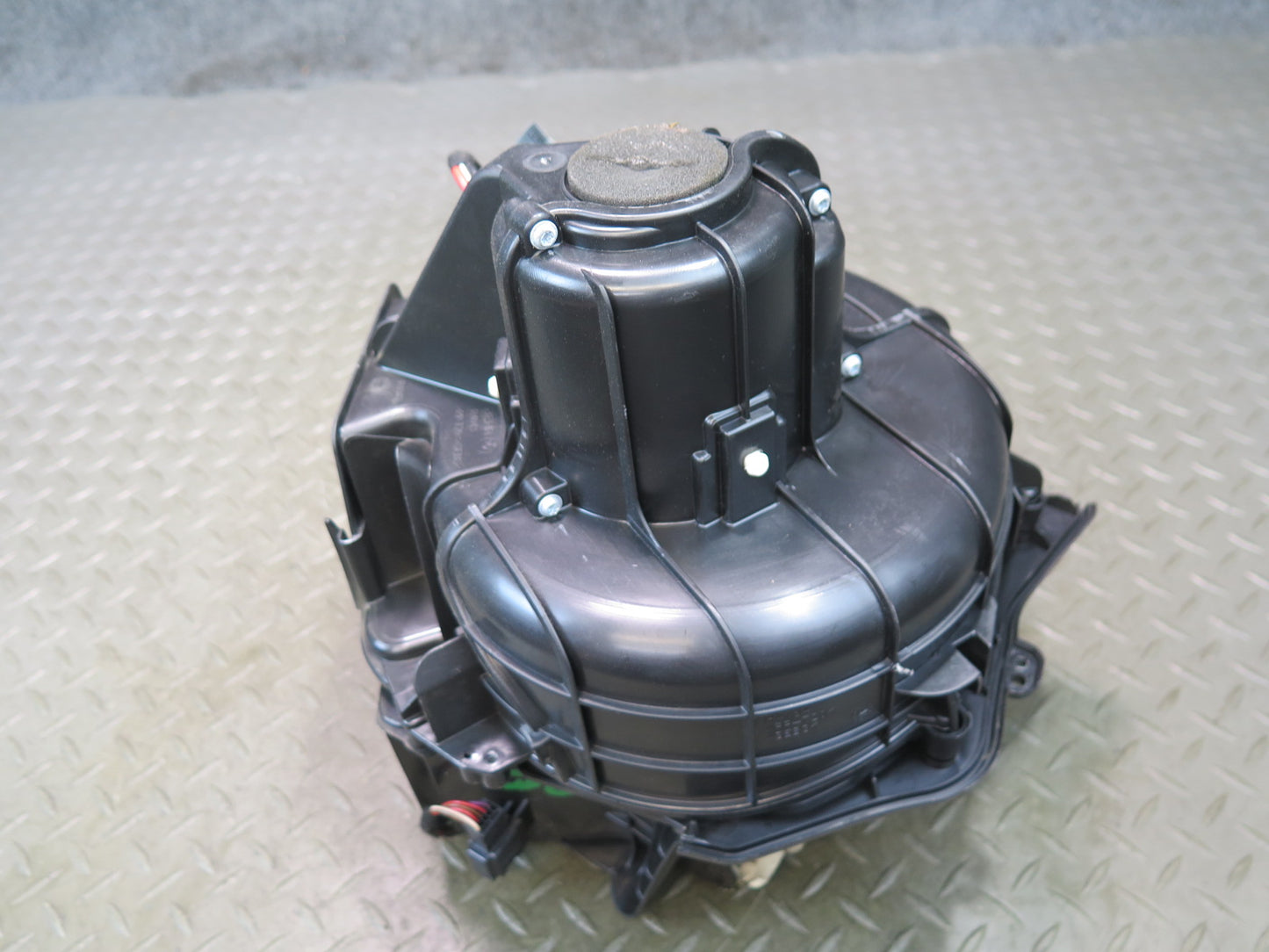 2012-2016 BMW F10 M5 A/C Heater Blower Motor Fan 9248171