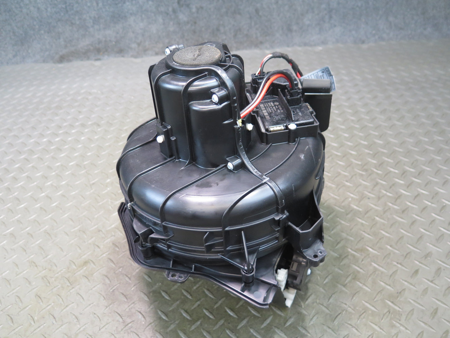 2012-2016 BMW F10 M5 A/C Heater Blower Motor Fan 9248171