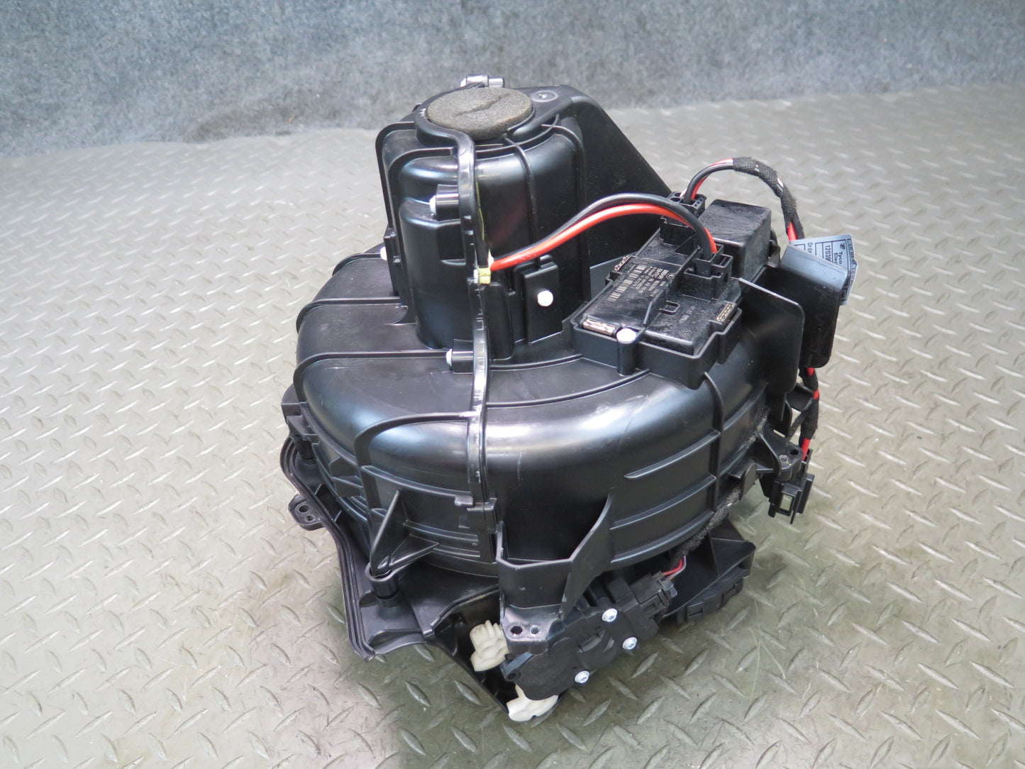 2012-2016 BMW F10 M5 A/C Heater Blower Motor Fan 9248171