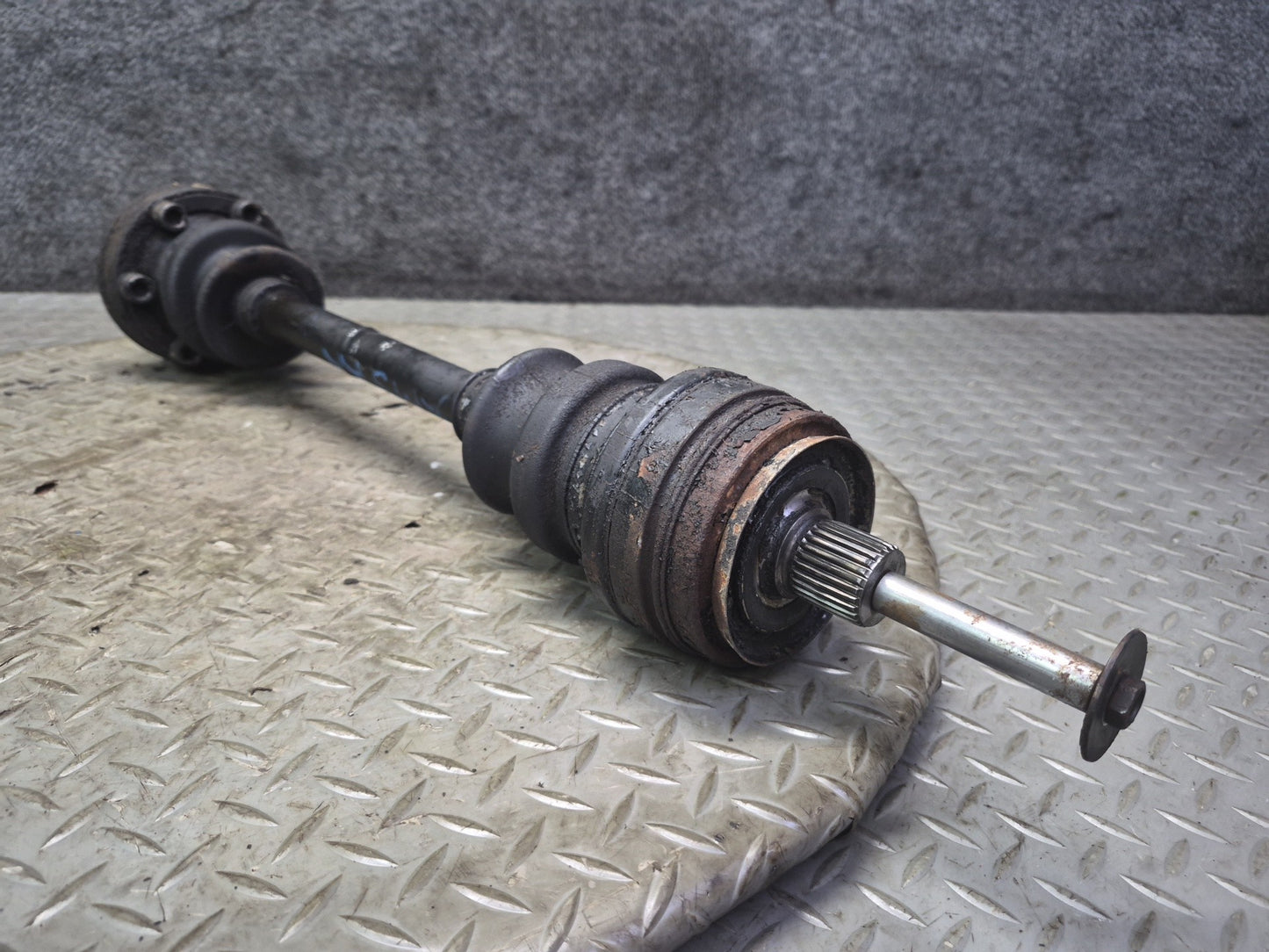 86-91 Mercedes W126 560SEL Rear Right Suspension Axle Shaft 107K Miles OEM