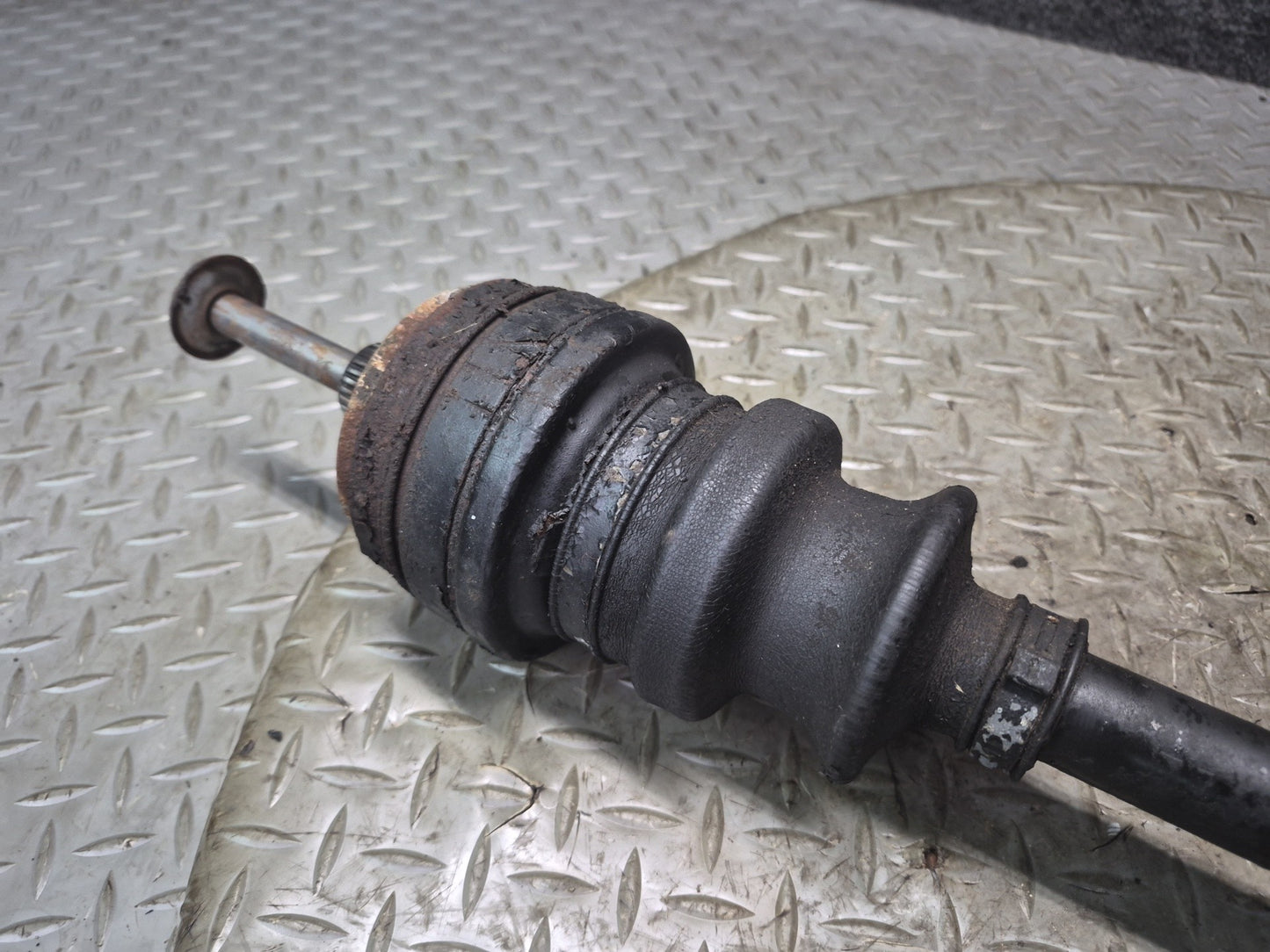 86-91 Mercedes W126 560SEL Rear Right Suspension Axle Shaft 107K Miles OEM