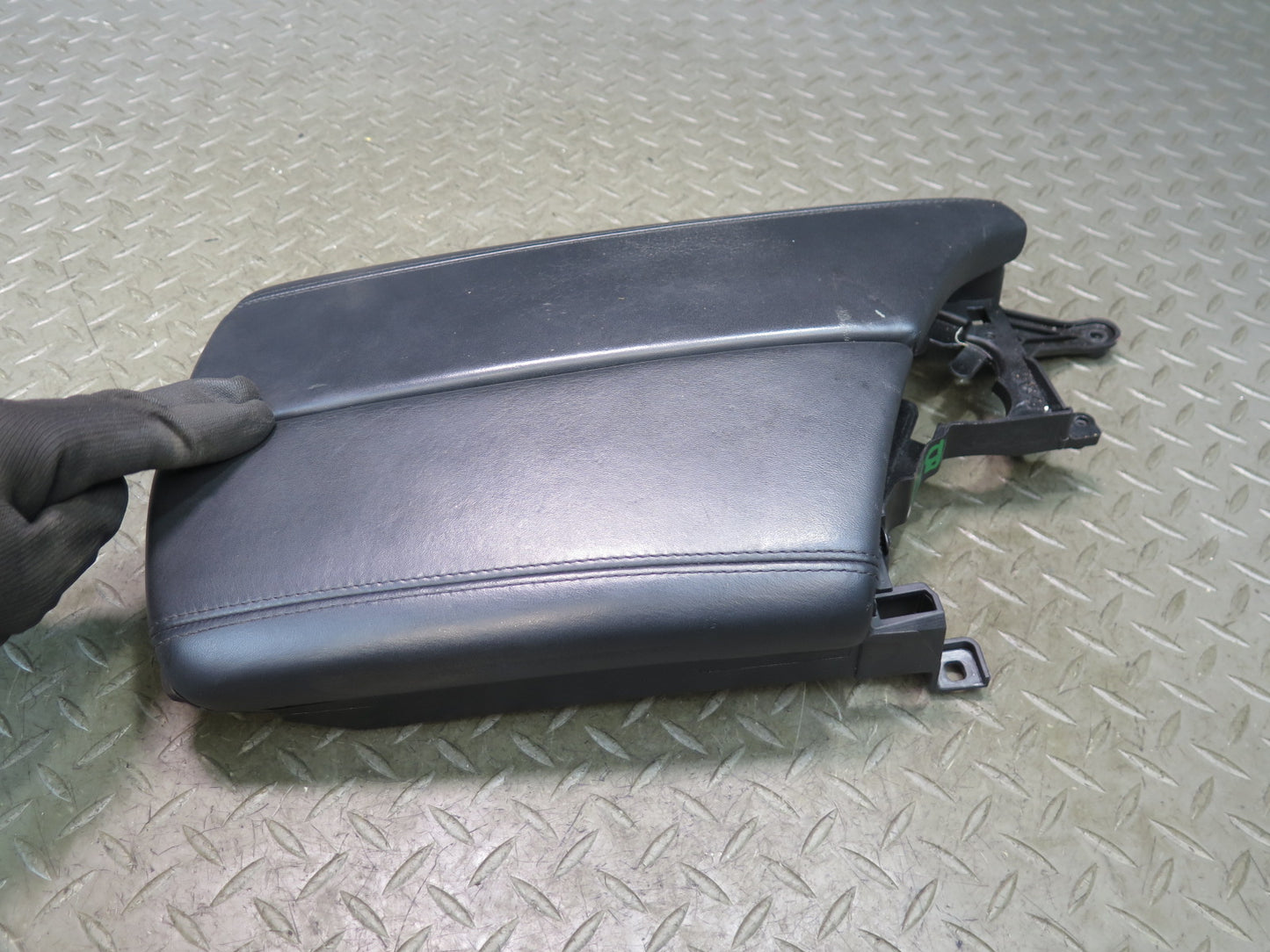 2012-2016 BMW F10 M5 Center Console Leather Armrest Lid Cover