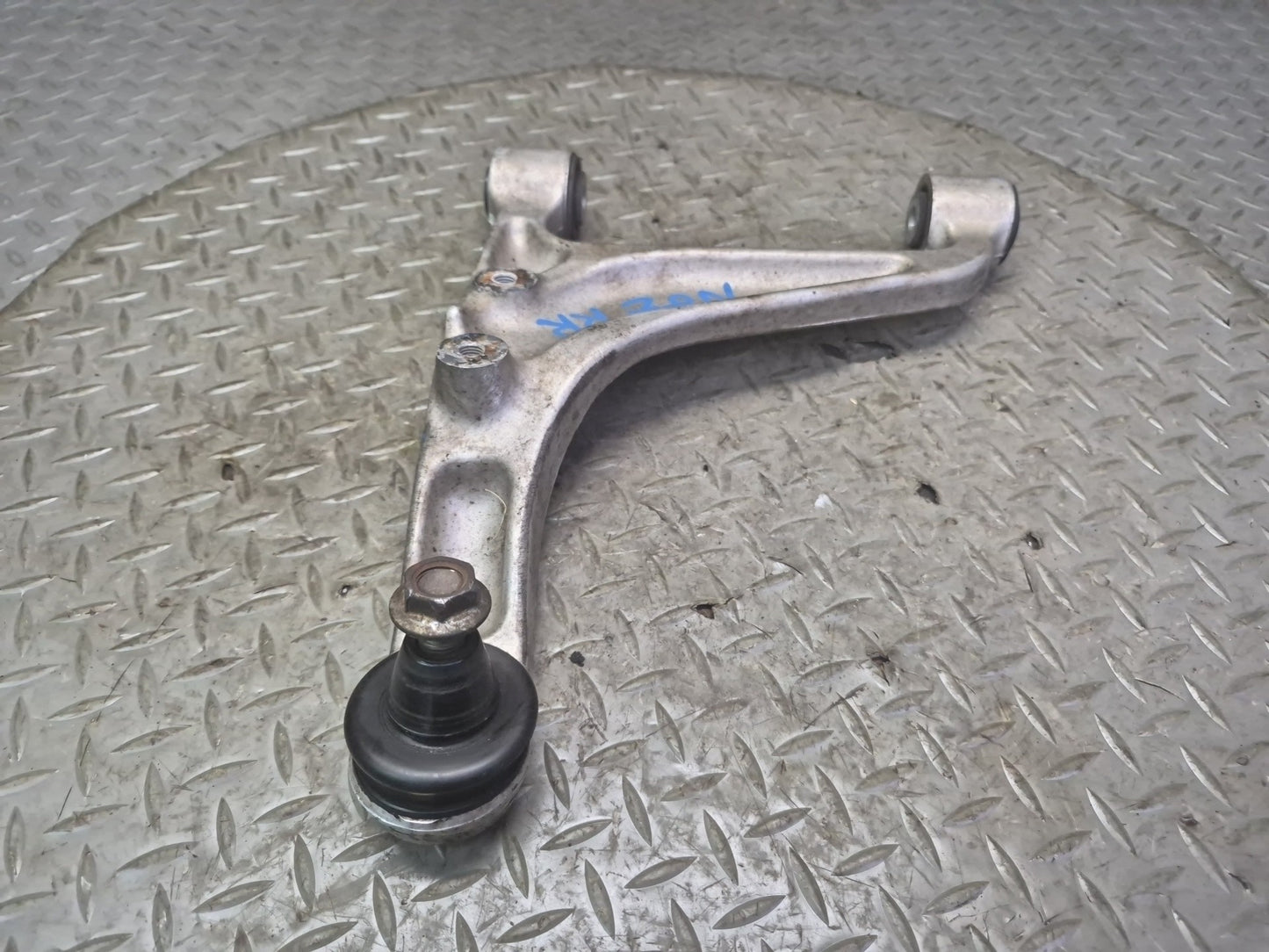 04-06 Nissan 350Z Z33 Convertible Rear Right Suspension Upper Control Arm OEM