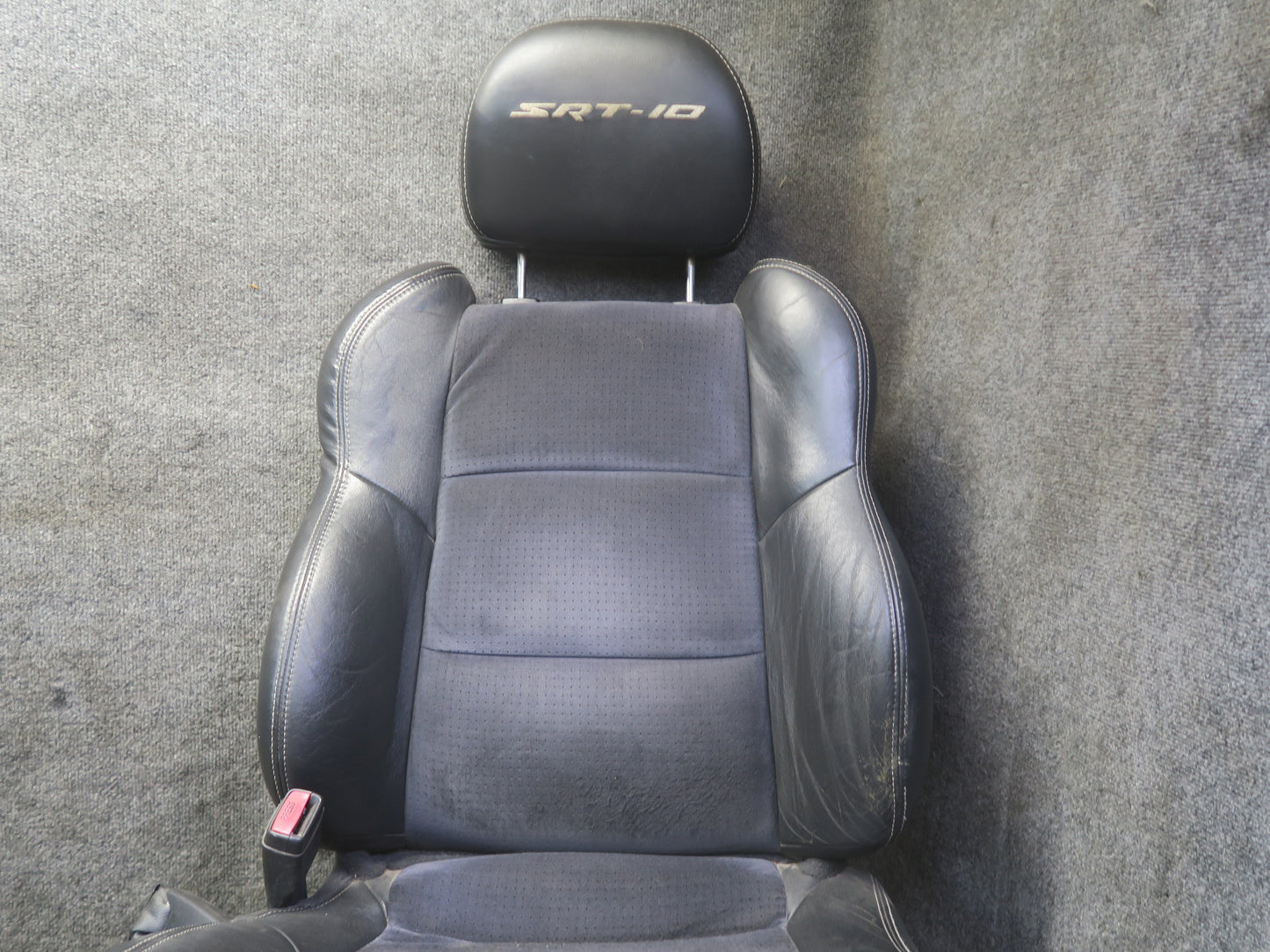 2005 Dodge RAM SRT10 Crew CAB DR Front & Rear Sport Leather Suede Seat Set Dmgd