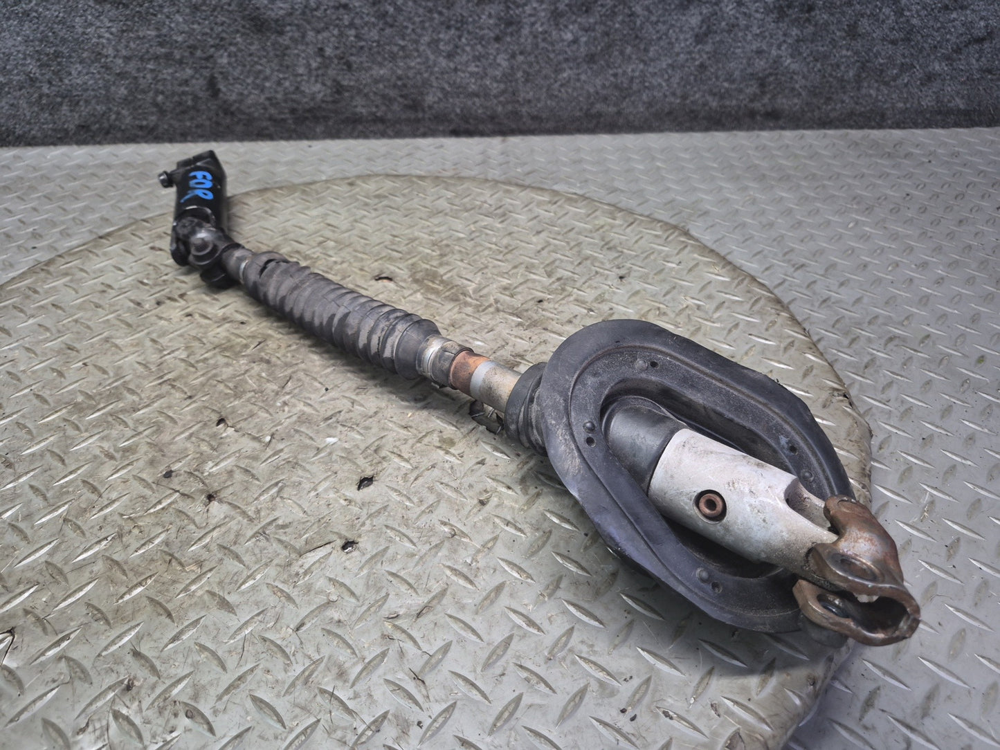 05-08 Dodge RAM 1500 DR Steering Column U Joint Linkage Shaft