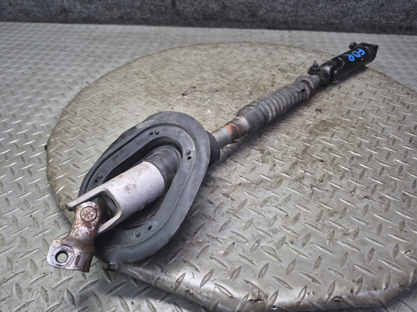 05-08 Dodge RAM 1500 DR Steering Column U Joint Linkage Shaft