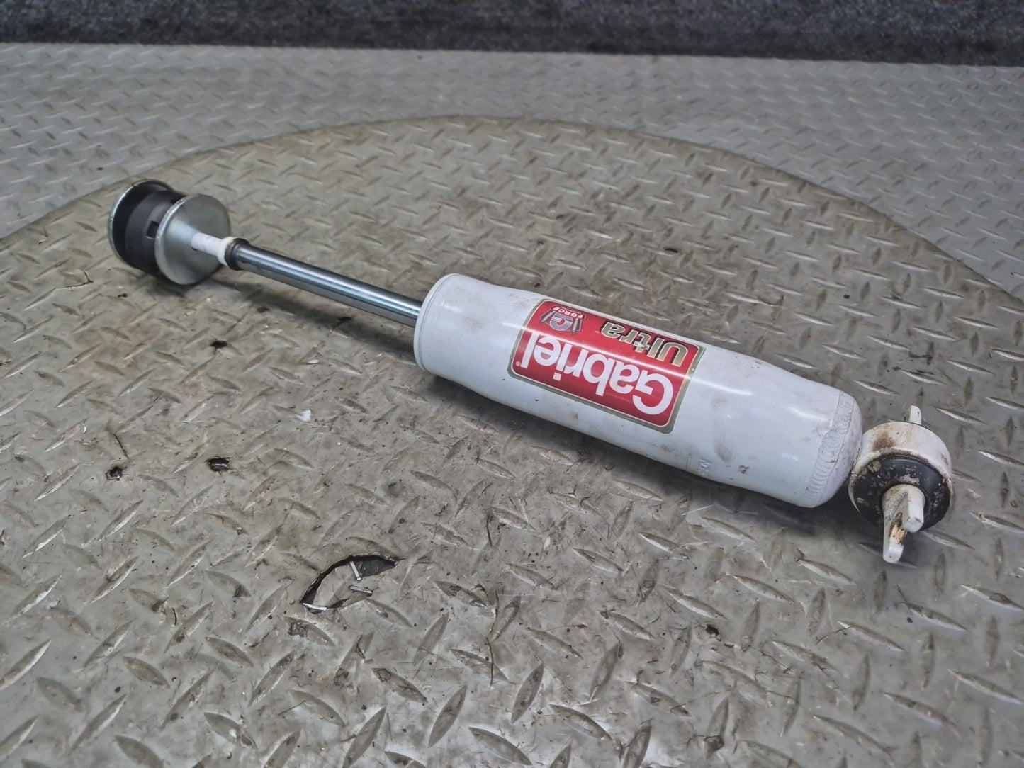 05-08 Dodge RAM 1500 DR 2WD Gabriel Ultra Front Strut Shock Absorber Set of 2