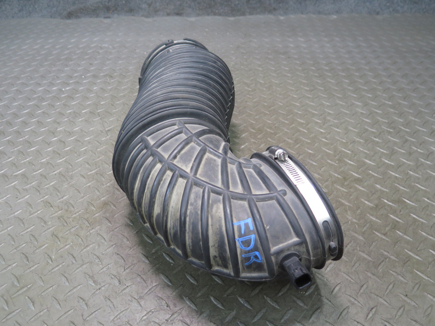 05-06 Dodge RAM SRT10 DR Air Intake Duct Tube Hose Line 05029461AA OEM