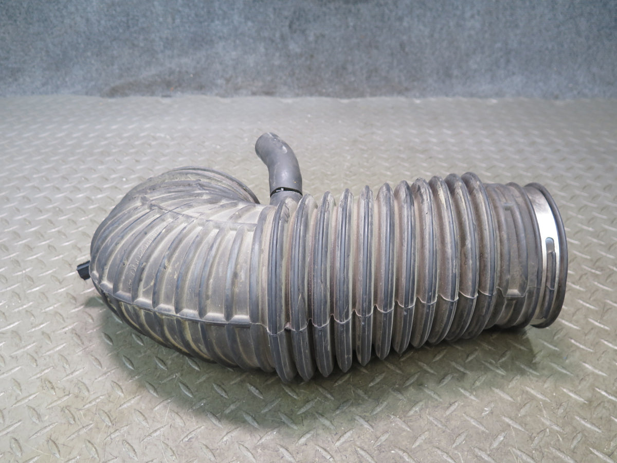 05-06 Dodge RAM SRT10 DR Air Intake Duct Tube Hose Line 05029461AA OEM