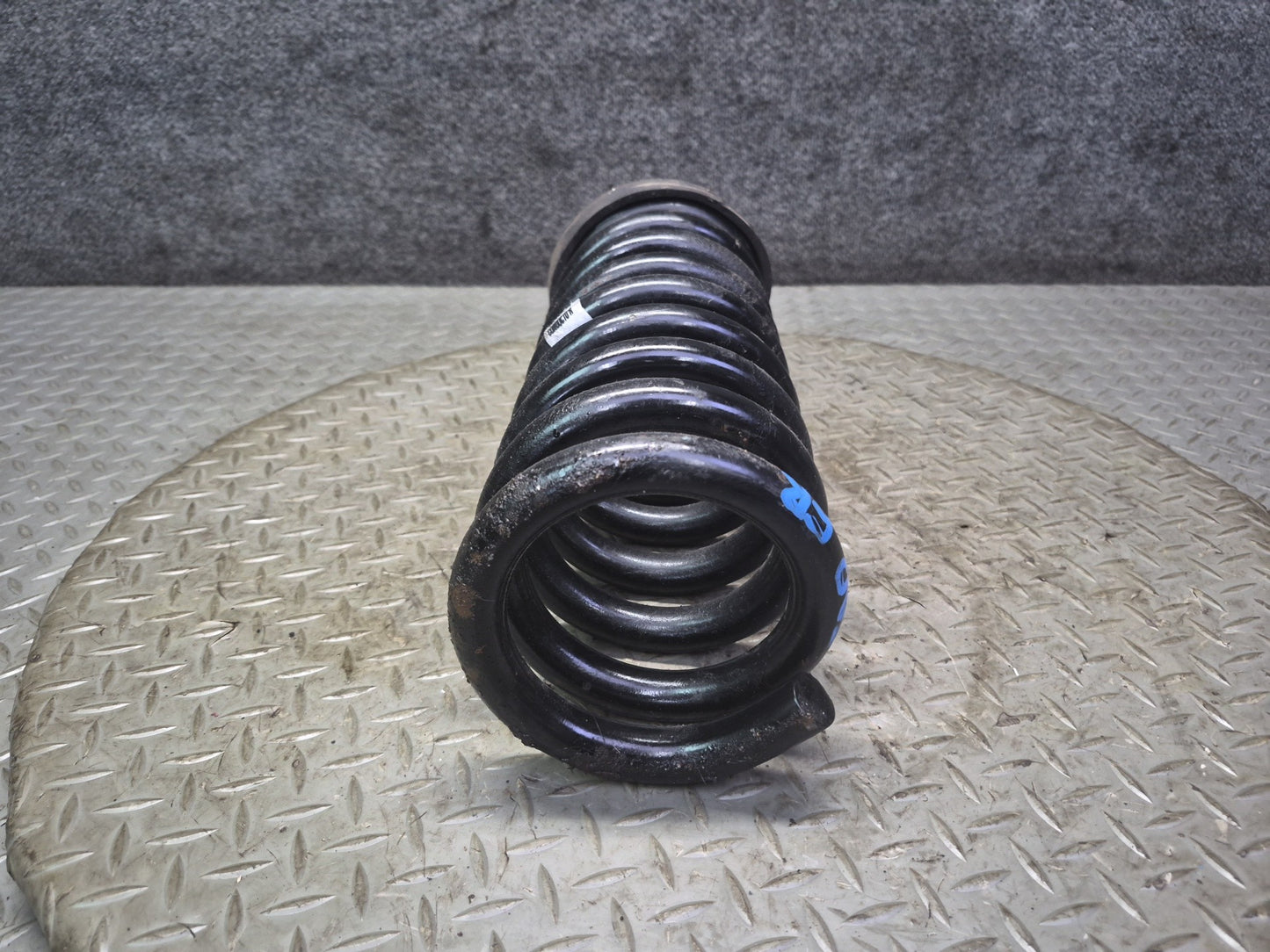 2005 Dodge RAM 1500 DR 2WD Front Left & Right Coil Spring Set of 2