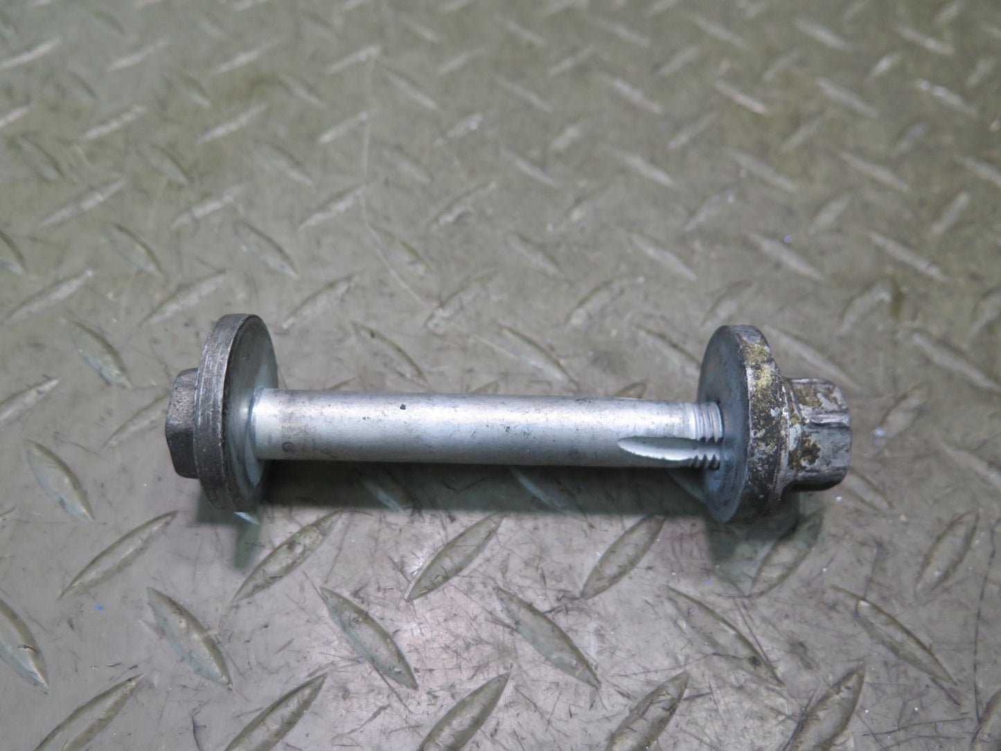 97-03 BMW E39 540i Set of 4 Rear Suspension Eccentric Camber Bolts OEM