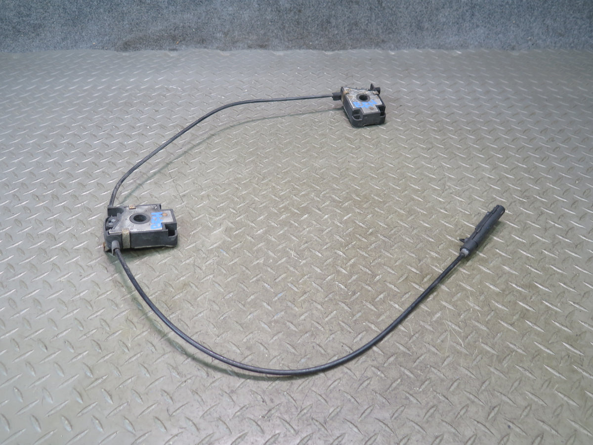 97-03 BMW E39 540i Hood Bonnet Release Lock Latch Actuator Assembly OEM