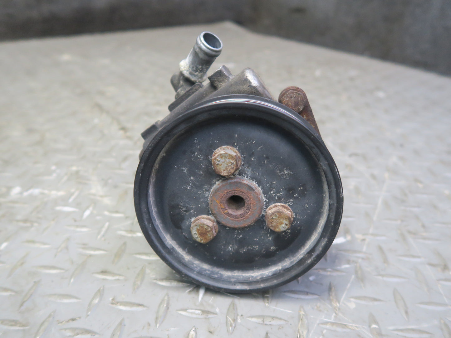 2006-2010 BMW E63 E64 M6 S85 Engine Power Steering Pump