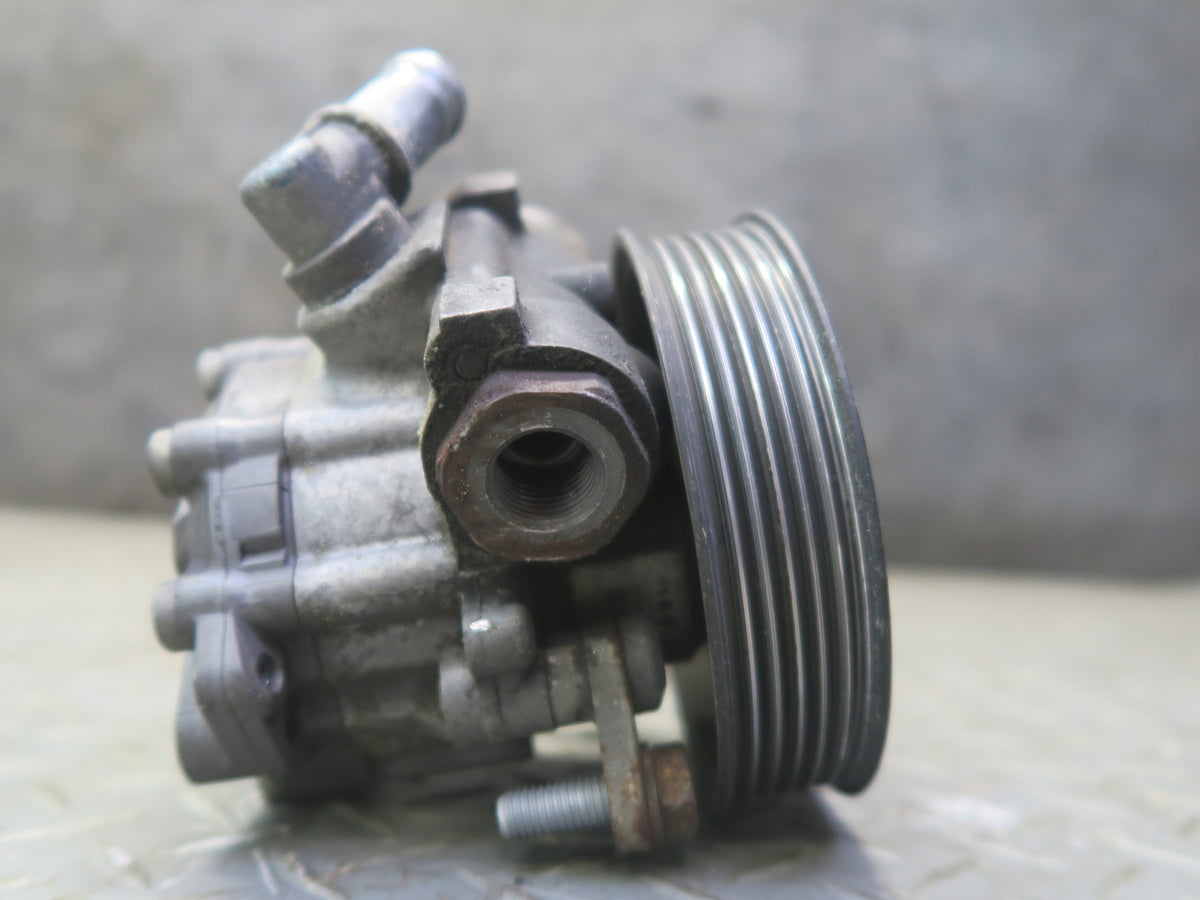 2006-2010 BMW E63 E64 M6 S85 Engine Power Steering Pump