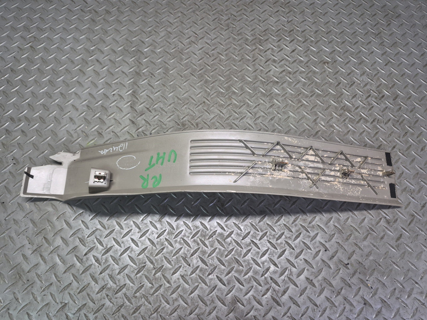 2003-2009 Hummer H2 Rear Left & Right Door Scuff Sill Plate Trim Panel Set of 2