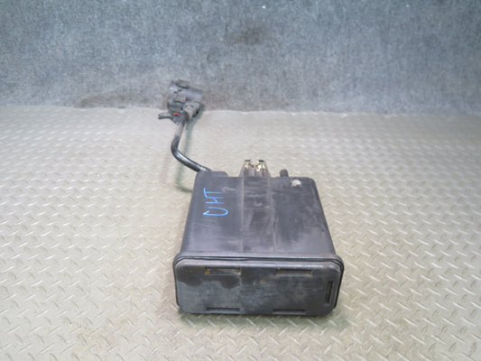 2004-2007 Hummer H2 6.0L Emission Fuel Vapor Evaporator Charcol Filter Canister