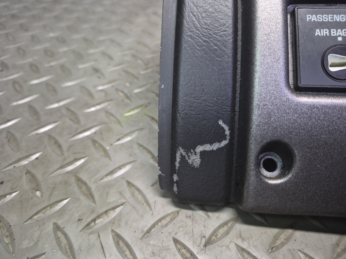 2003-2007 Hummer H2 Dash Front Right Trim Cover Panel w Air Vent 15177442