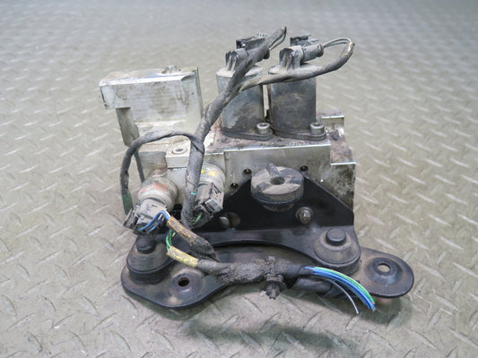 2012-2015 Mercedes X166 W166 Ml-class Front Hydraulic Suspension Control Valve