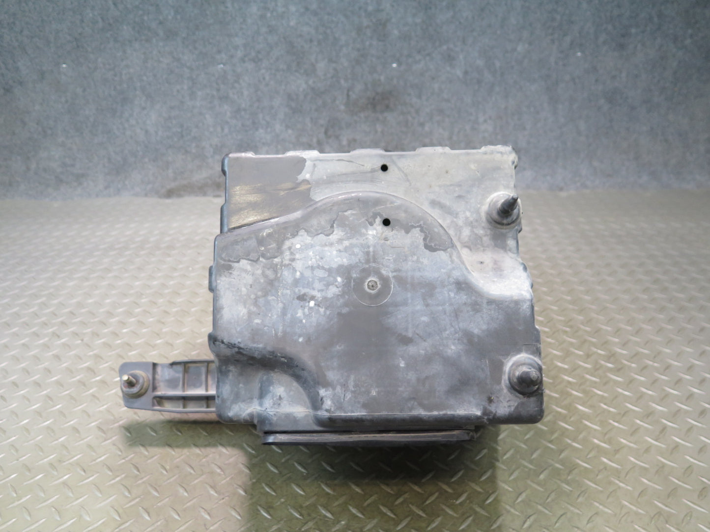 05-06 Dodge RAM SRT10 DR Air Intake Cleaner Filter Box Assembly 05029459AD OEM