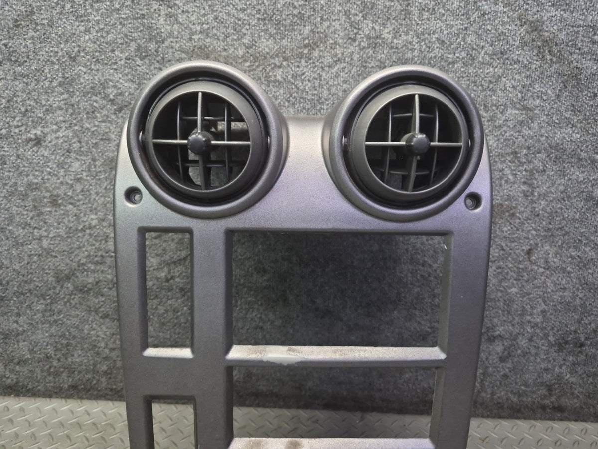 2003-2007 Hummer H2 Dash Front Center Radio Trim Bezel Cover Panel W/ Air Vents