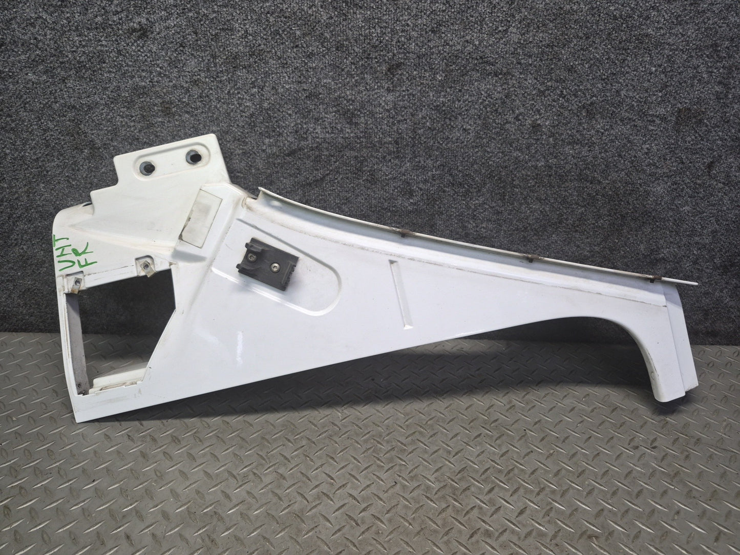 2003-2009 Hummer H2 Front Right Fender Shell Cover Panel Olympic White 15062998