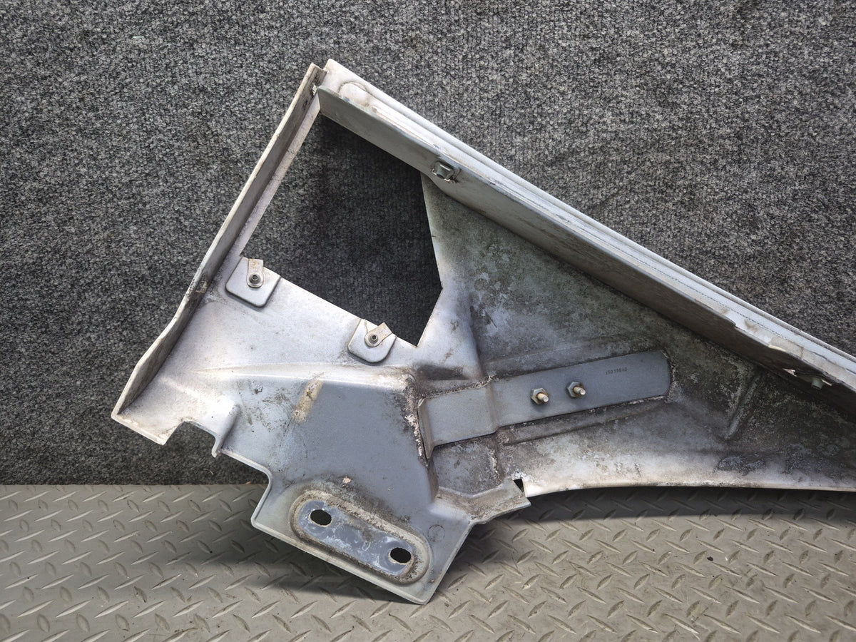 2003-2009 Hummer H2 Front Right Fender Shell Cover Panel Olympic White 15062998