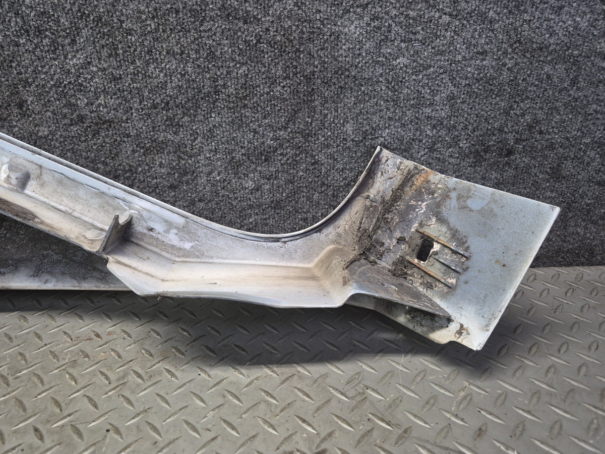 2003-2009 Hummer H2 Front Right Fender Shell Cover Panel Olympic White 15062998