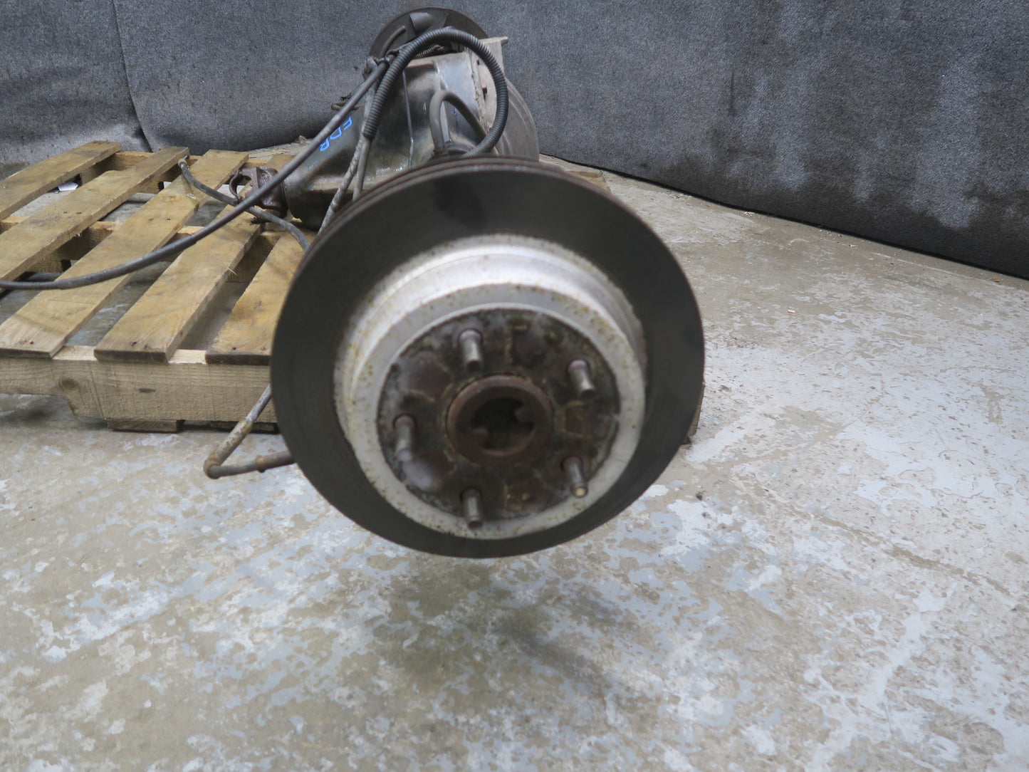 05-06 Dodge RAM SRT10 DR 4x2 Dana Super 60 Rear Axle Assembly 4.56 Ratio OEM
