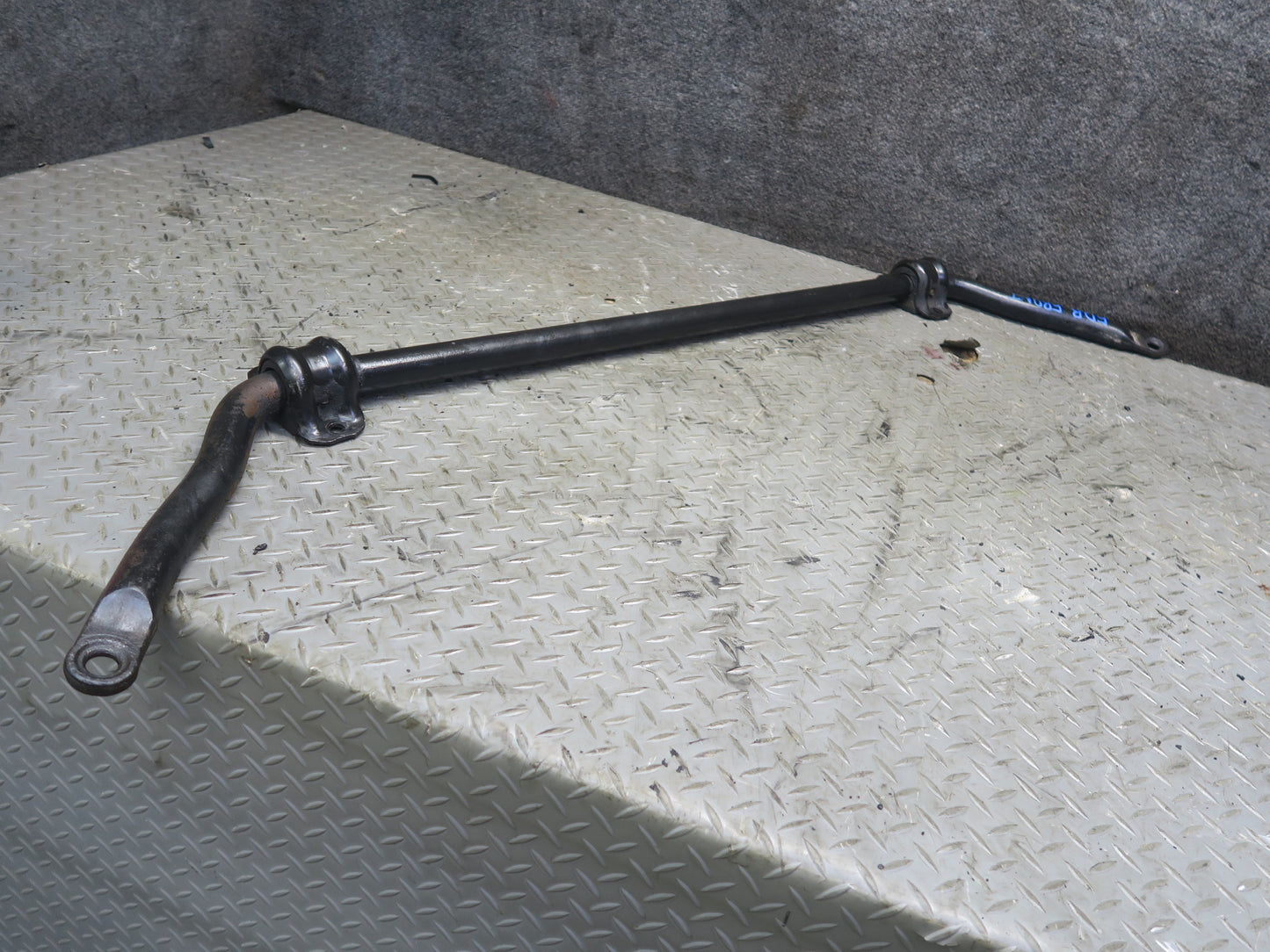 05-08 Dodge RAM Crew CAB 1500 DR 4x2 Front Anti Roll Sway Bar Stabilizer