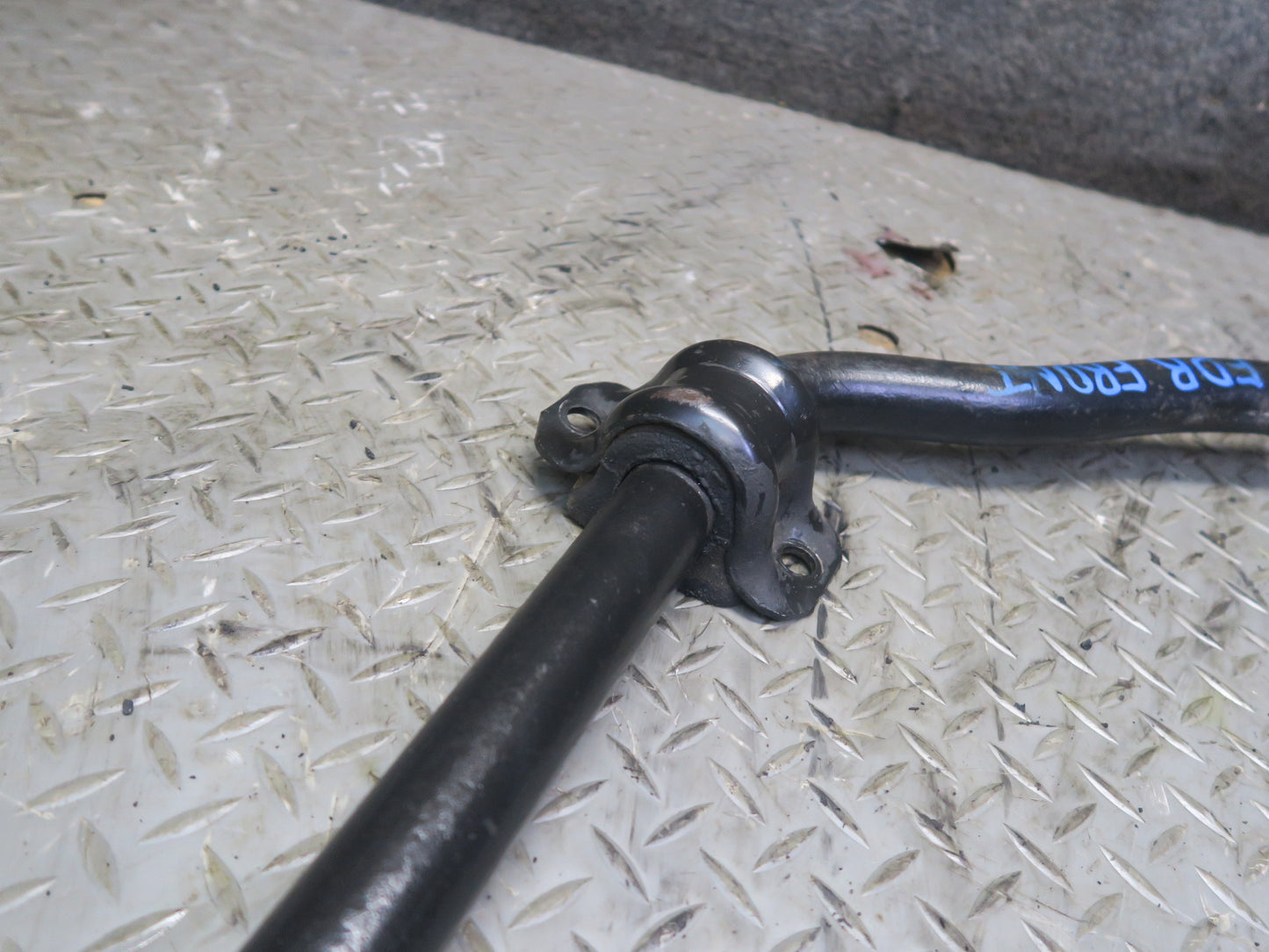 05-08 Dodge RAM Crew CAB 1500 DR 4x2 Front Anti Roll Sway Bar Stabilizer