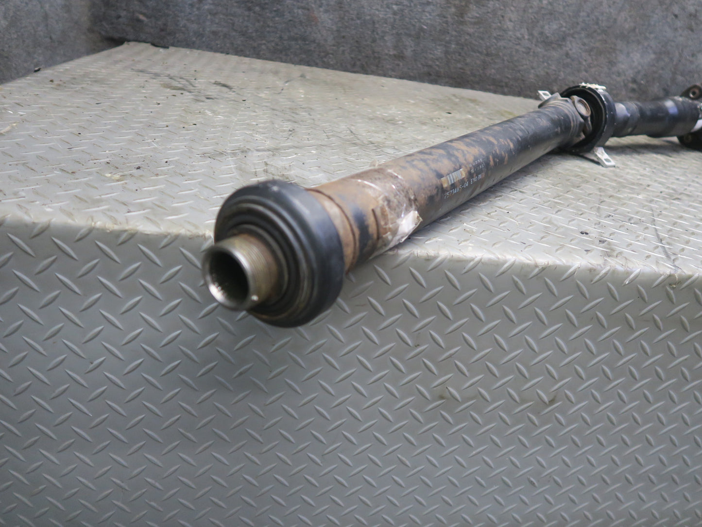 07-13 BMW E90 E92 335XI AWD M/T Rear Driveshaft Drive Shaft 129K Miles OEM