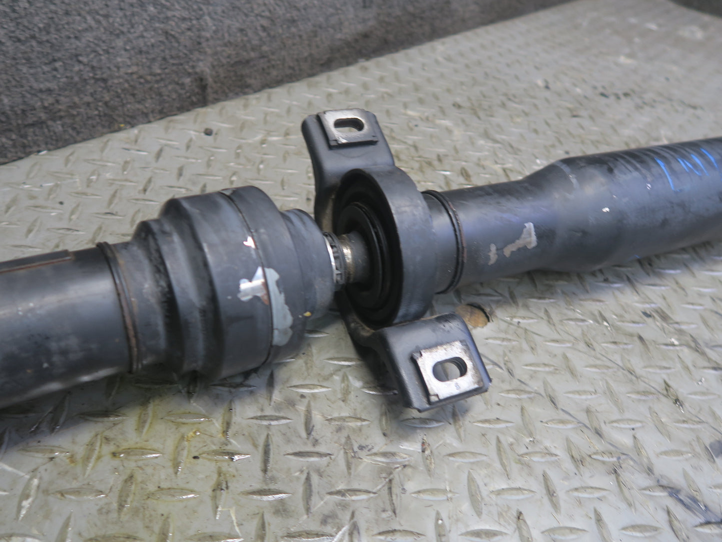 2012-2015 Mercedes W166 ML63 AMG AWD Rear Driveshaft Drive Shaft 1664105006